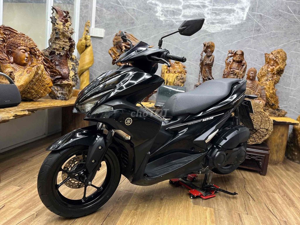 Yamaha NVX 2017 - ảnh 5