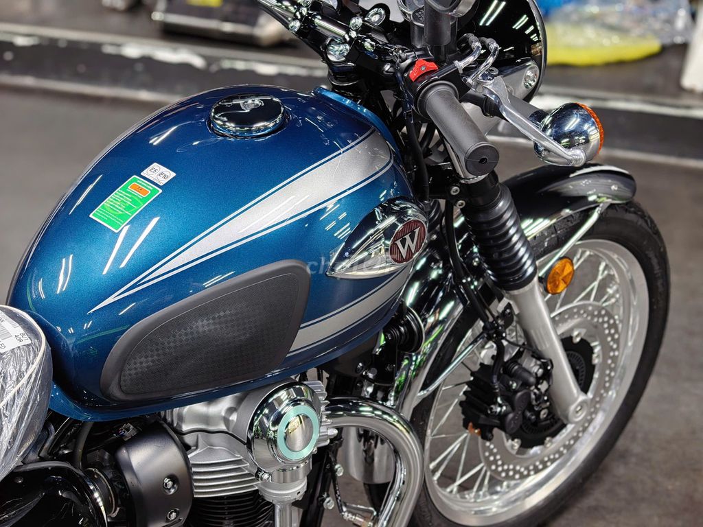 Kawasaki W 2023 - ảnh 4