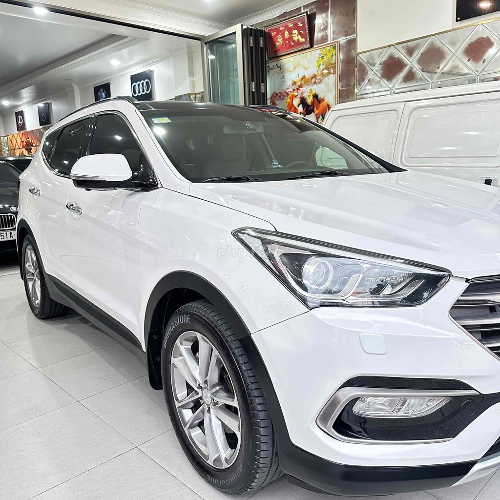 Hyundai Santa Fe 2017 - ảnh 3