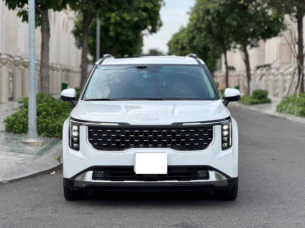 Kia Carnival Signature 2.2D 2026 - ảnh 1