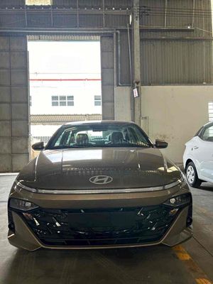 Hyundai 2025 - ảnh 1
