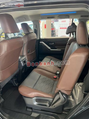 Toyota Innova Cross 2.0V CVT 2026 - ảnh 5
