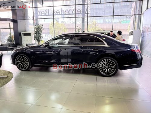Mercedes-Benz 2025 - ảnh 3