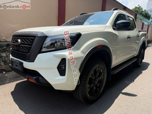 Nissan Navara 2022 - ảnh 2