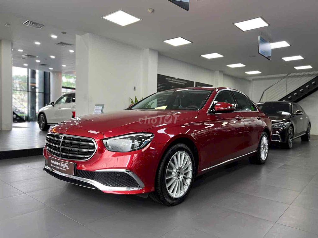 Mercedes-Benz - ảnh 2