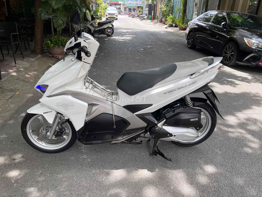 Honda Air Blade 2018 - ảnh 1