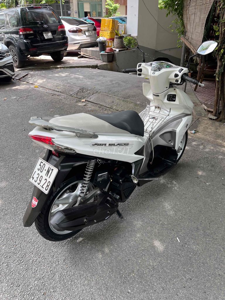Honda Air Blade 2018 - ảnh 3