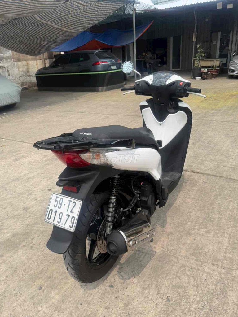 Honda SH 2017 - ảnh 3