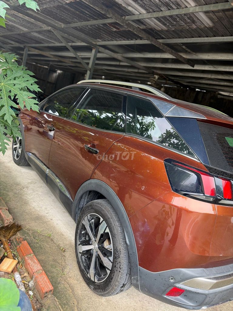 Peugeot 3008 - ảnh 1