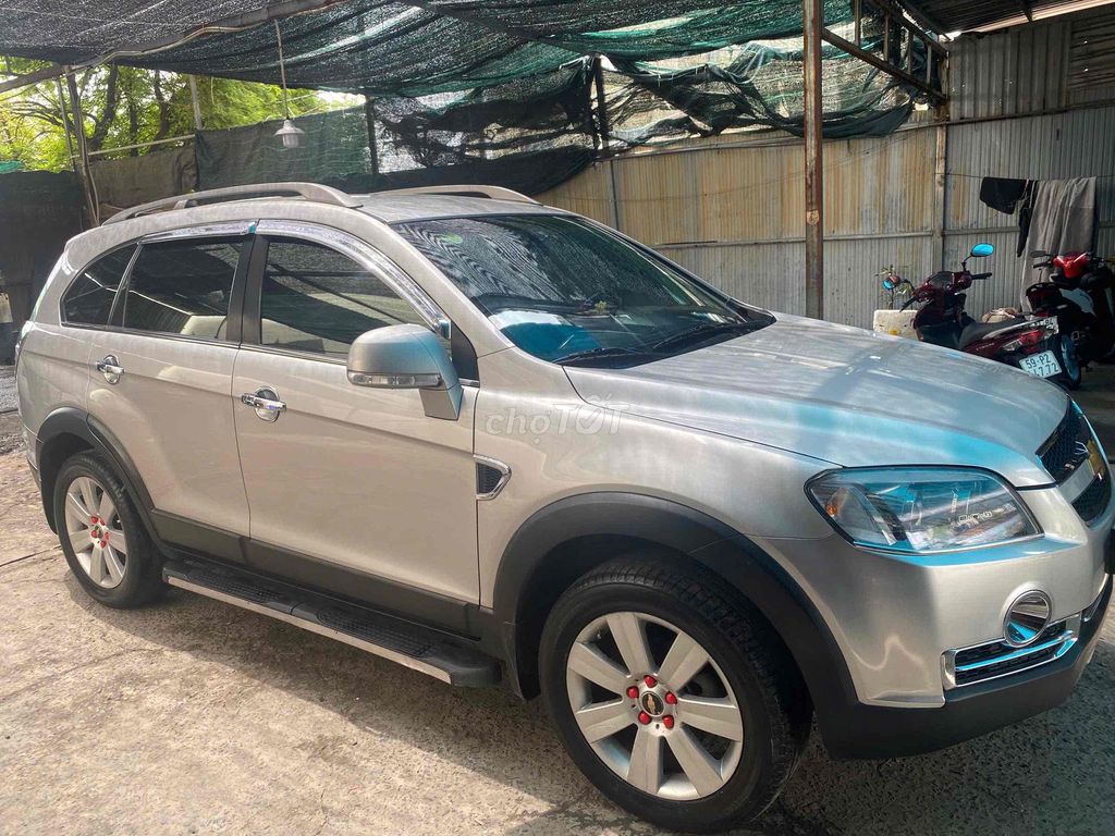 Chevrolet Captiva - ảnh 4