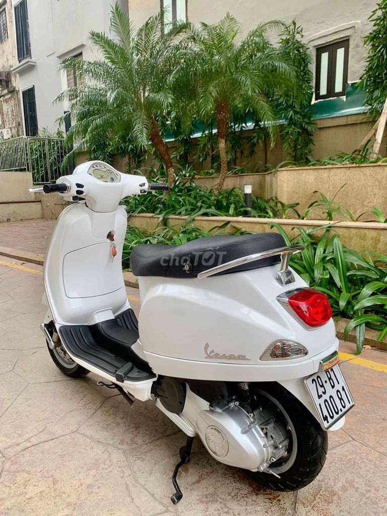 Piaggio 2013 - ảnh 2