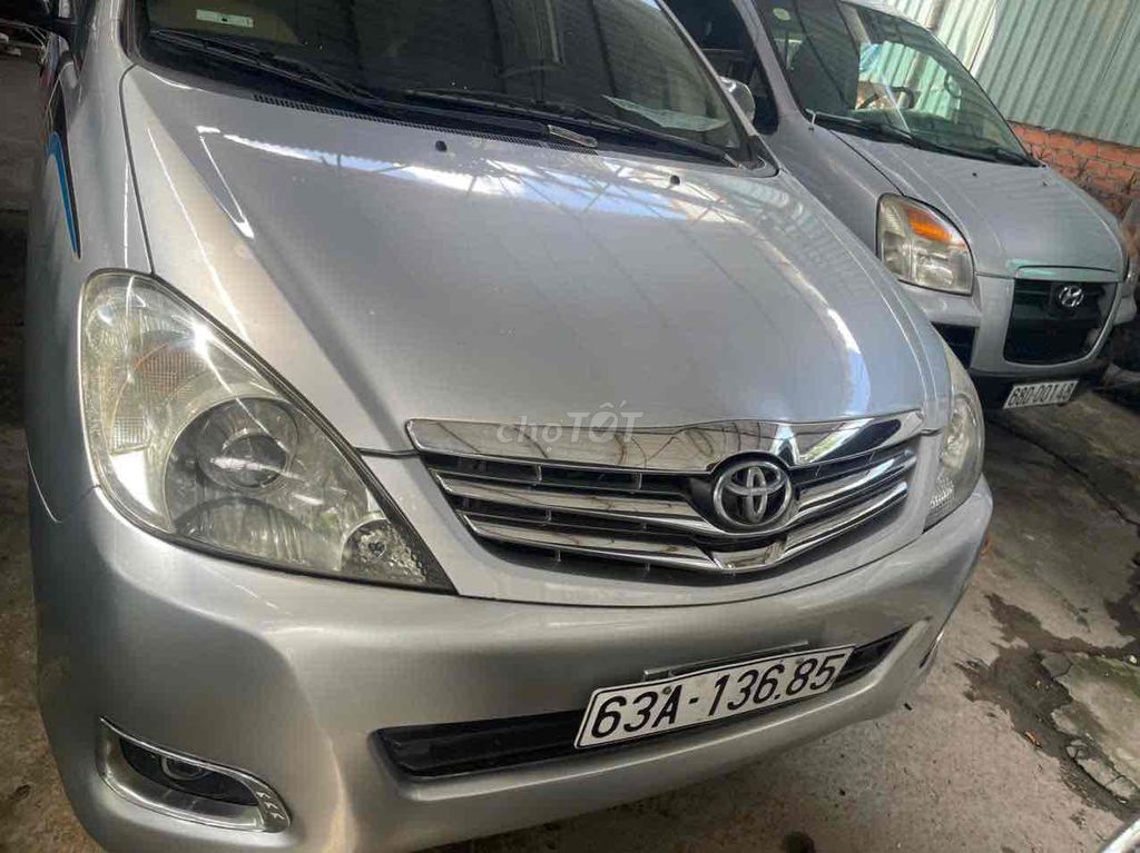 Toyota Innova 2009 - ảnh 1