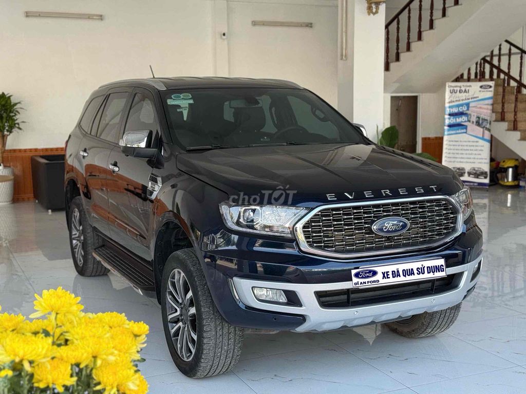 Ford Everest 2022 - ảnh 1