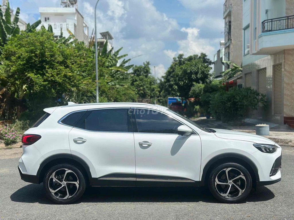MG HS 2024 - ảnh 2