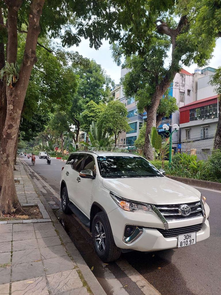 Toyota Fortuner 2018 - ảnh 2