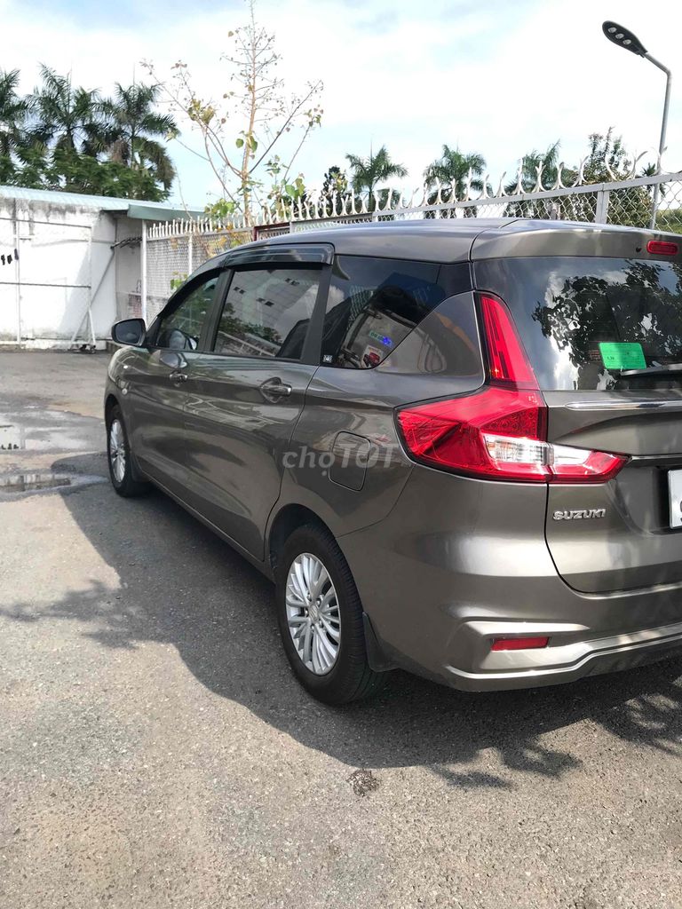 Suzuki Ertiga 2022 - ảnh 2