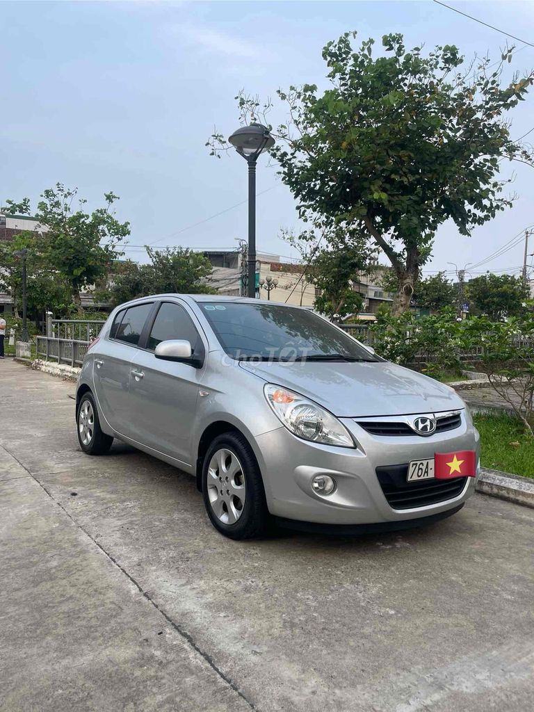 Hyundai i20 - ảnh 1