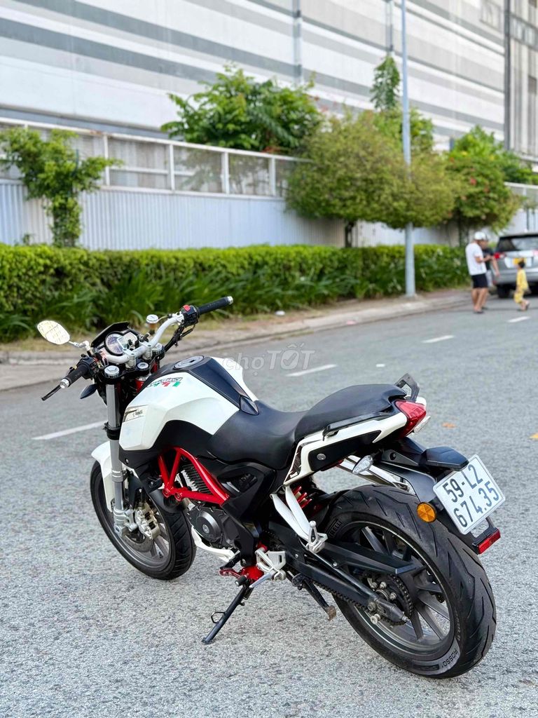 Benelli TNT 2018 - ảnh 2