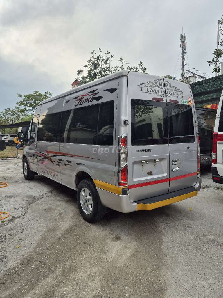 Ford Transit - ảnh 5