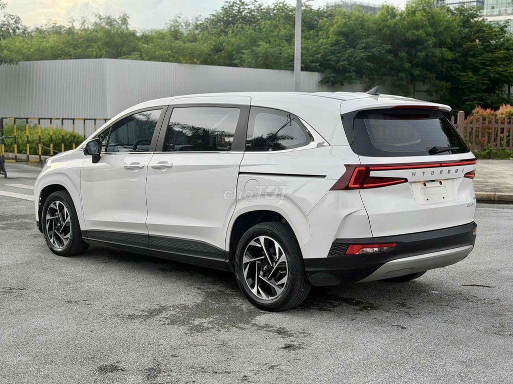 Hyundai Custin Cao Cấp 2.0T 2024 - ảnh 4