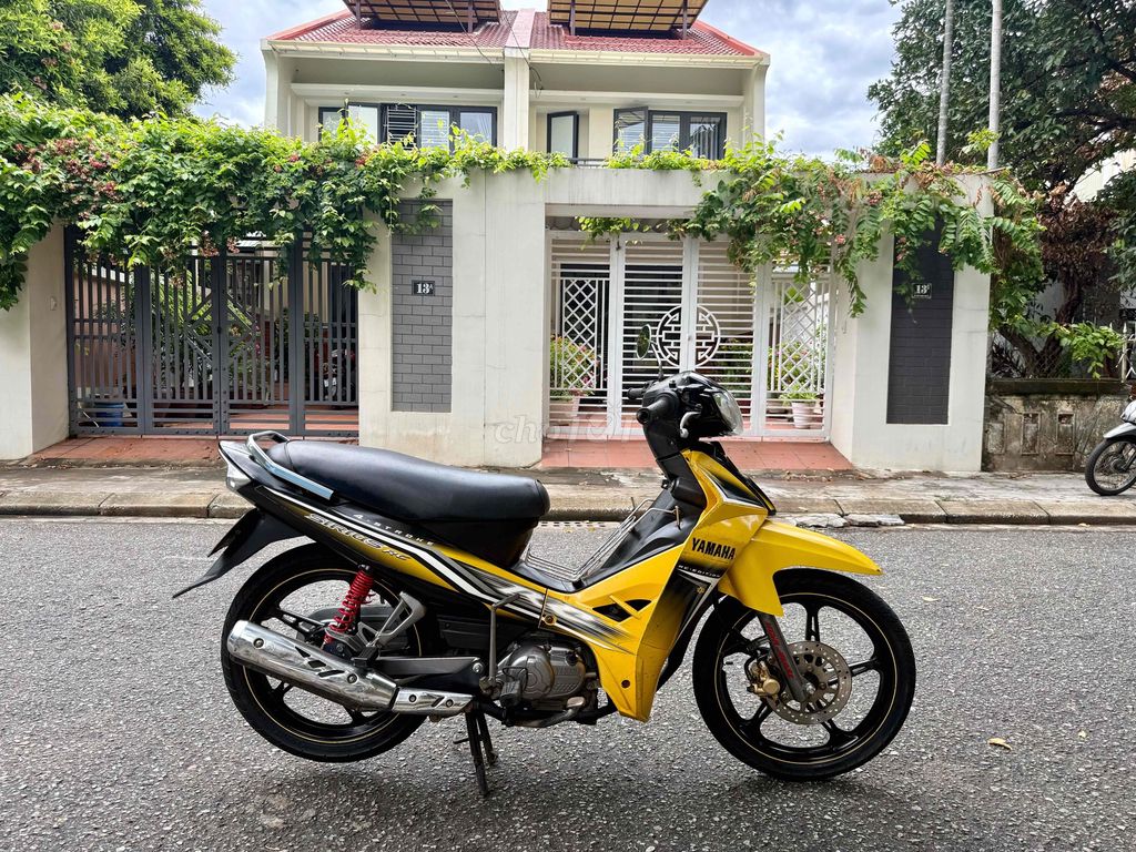 Yamaha 2012 - ảnh 2