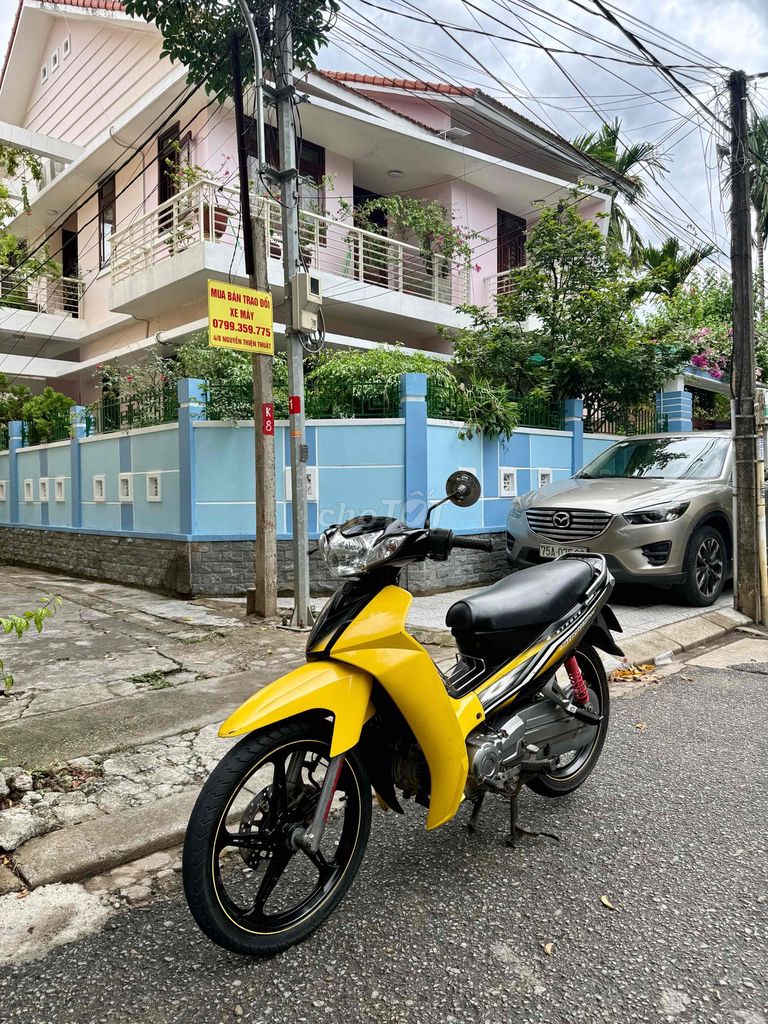 Yamaha 2012 - ảnh 4