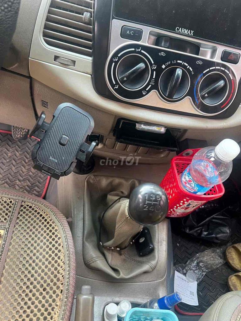Toyota Innova 2010 - ảnh 4