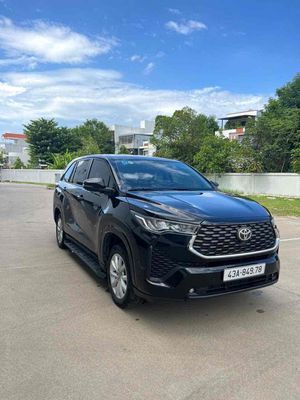 Toyota Innova Cross 2024 - ảnh 1