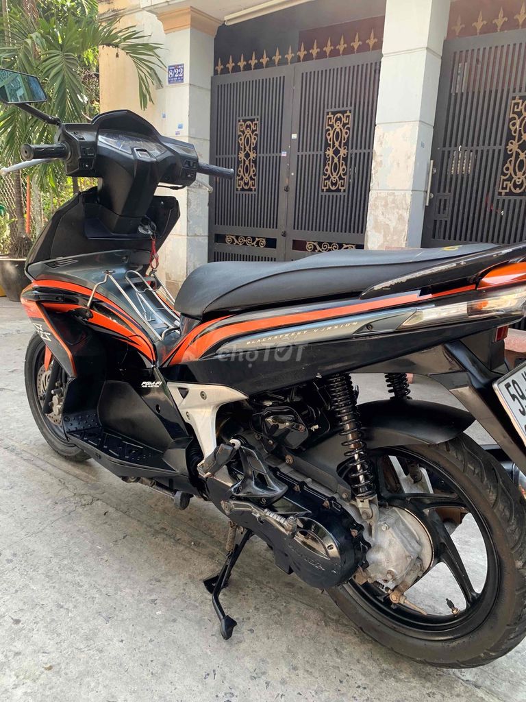 Honda Air Blade - ảnh 3