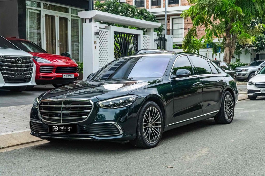 Mercedes-Benz 2023 - ảnh 1