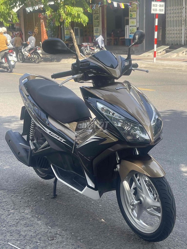Honda Air Blade 2014 - ảnh 1