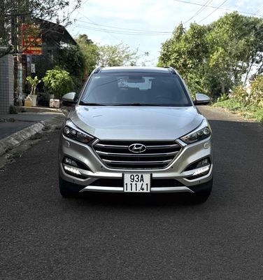Hyundai Tucson - ảnh 1