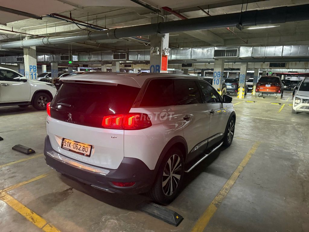 Peugeot 5008 2021 - ảnh 3
