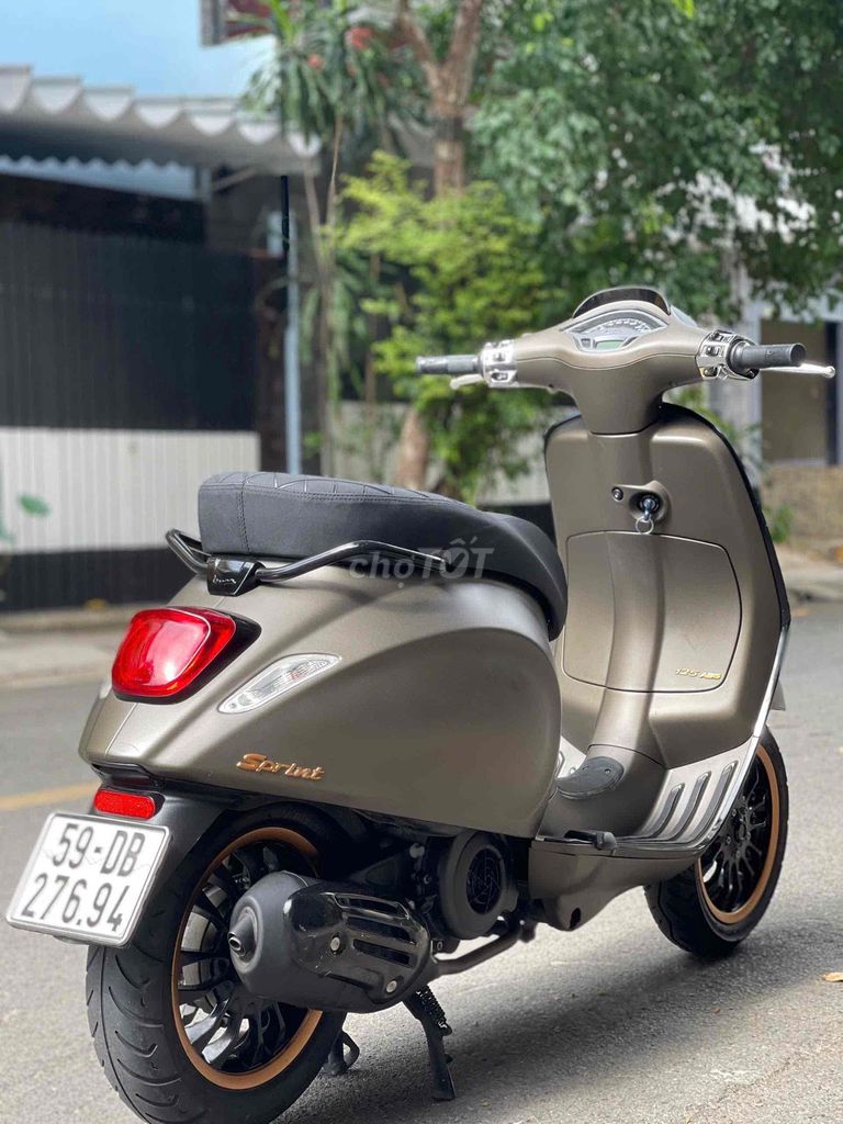 Piaggio Vespa 2021 - ảnh 1