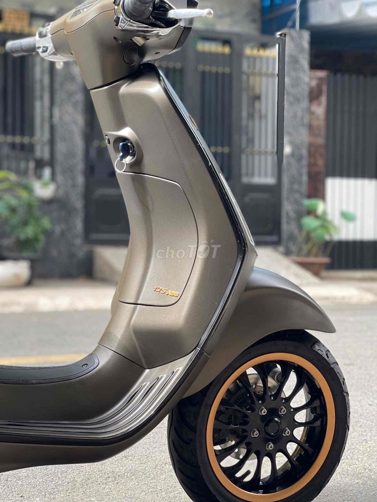 Piaggio Vespa 2021 - ảnh 2