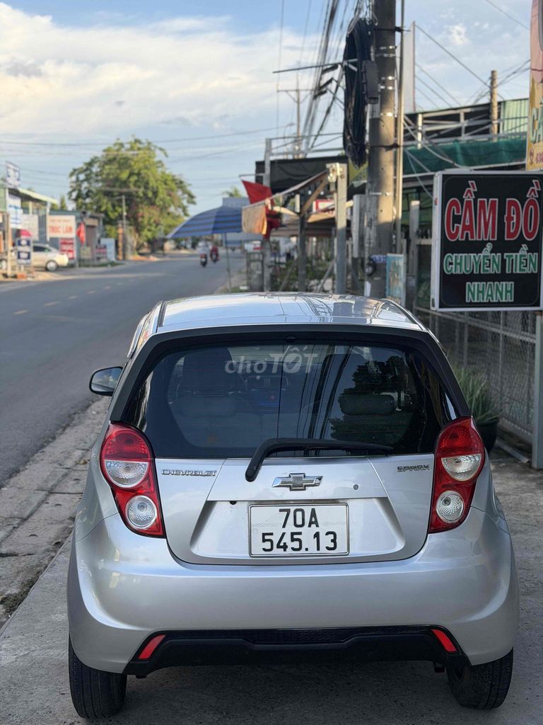 Chevrolet Spark 2017 - ảnh 4