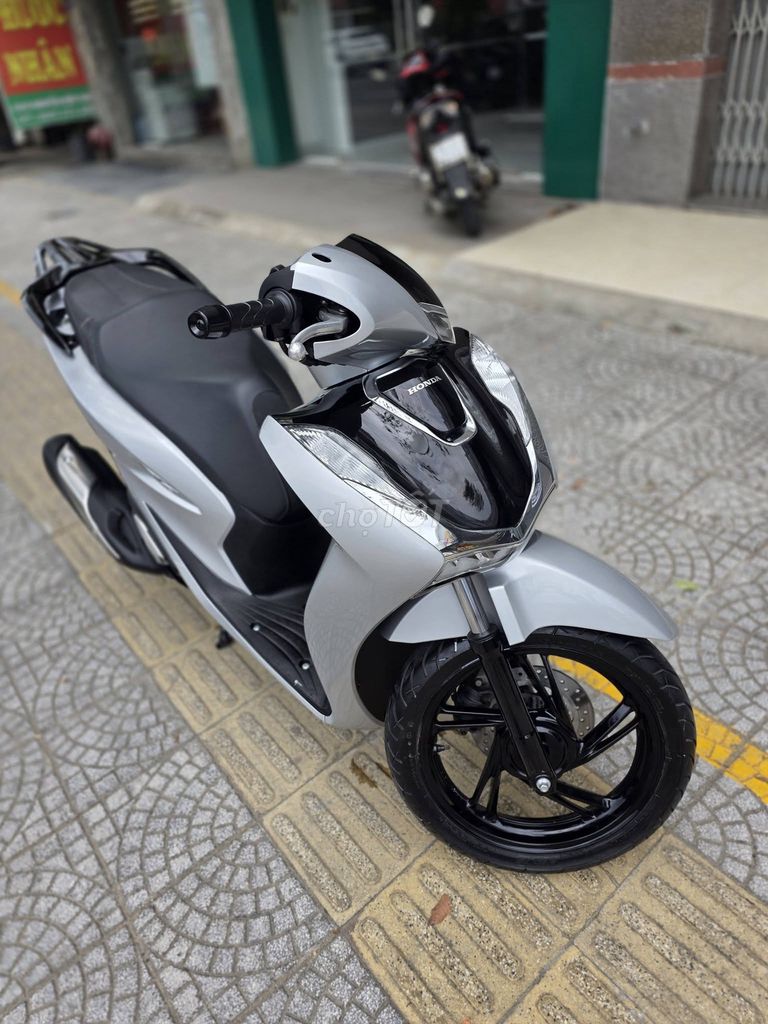 Honda SH 2023 - ảnh 2