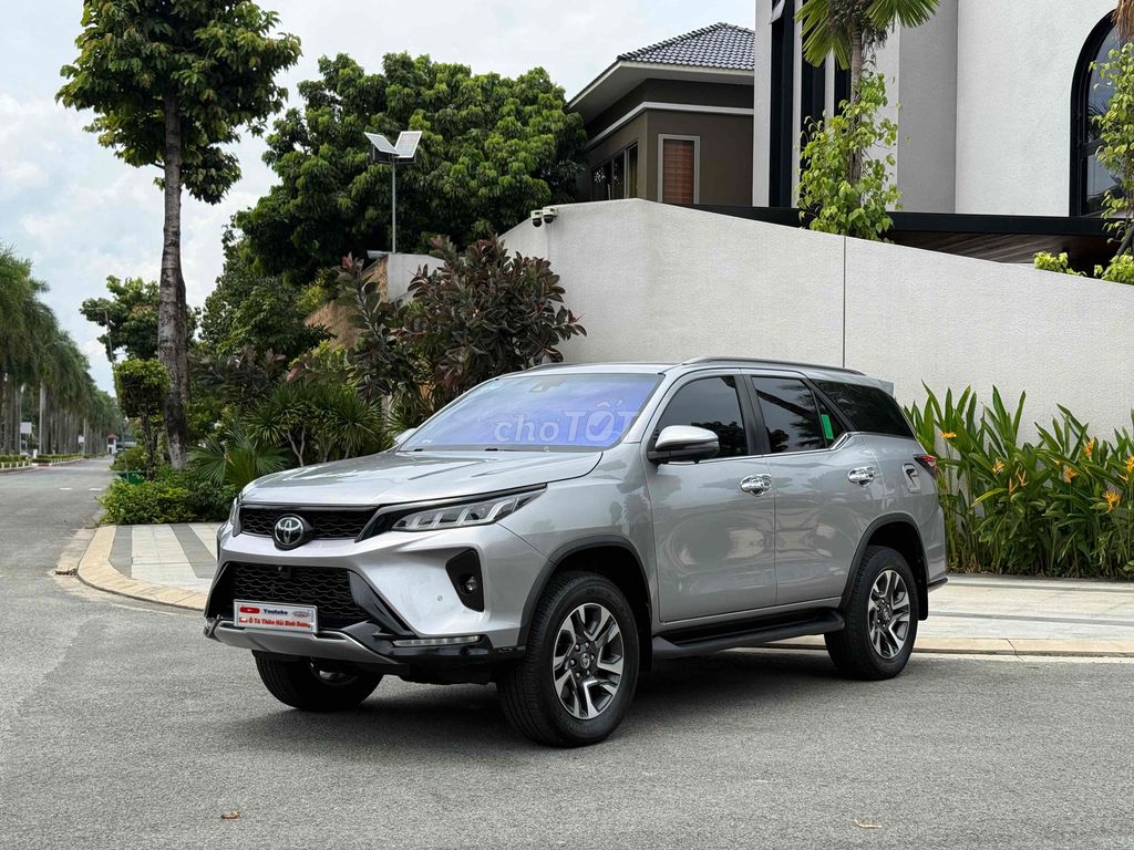 Toyota Fortuner 2022 - ảnh 3