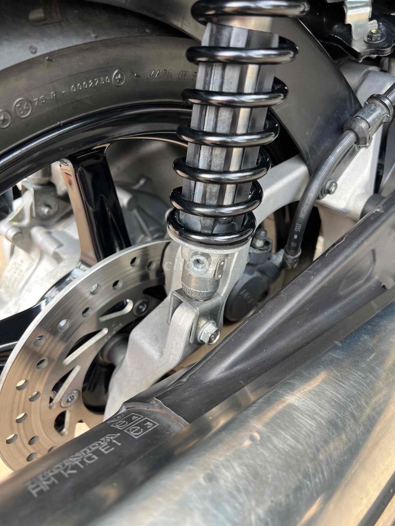 Honda SH 2010 - ảnh 2