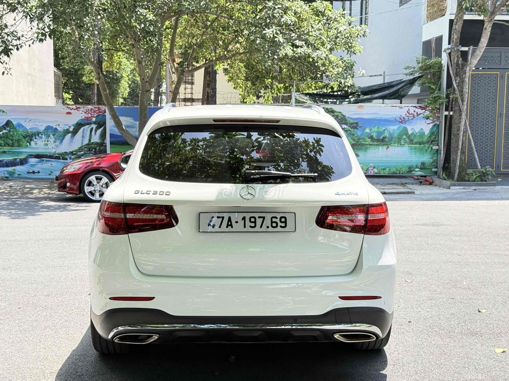 Mercedes-Benz 2017 - ảnh 4