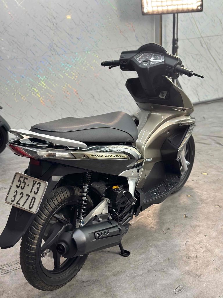 Airblade 2010 - ảnh 5