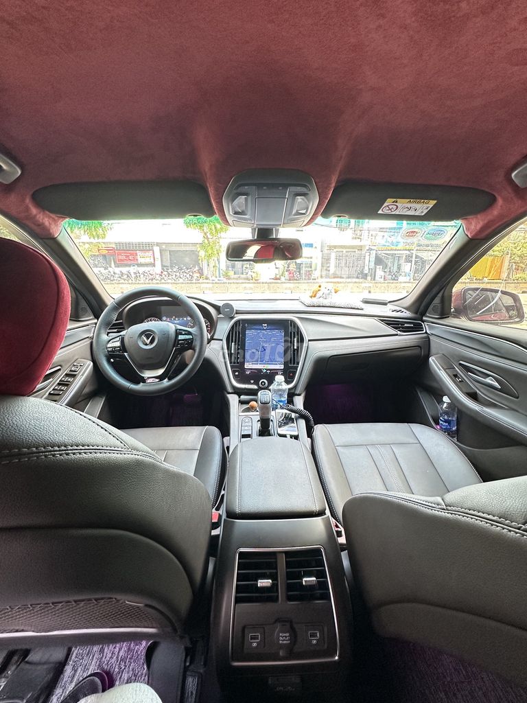 VinFast Lux A2.0 2019 - ảnh 5
