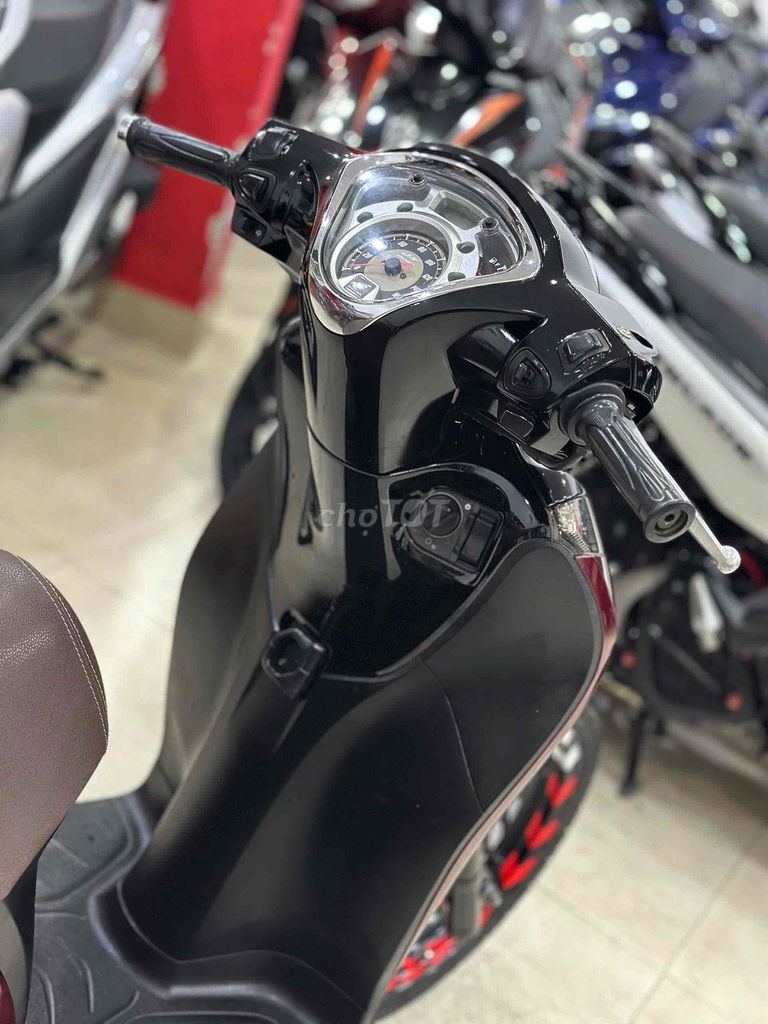 Honda SH Mode 2017 - ảnh 2