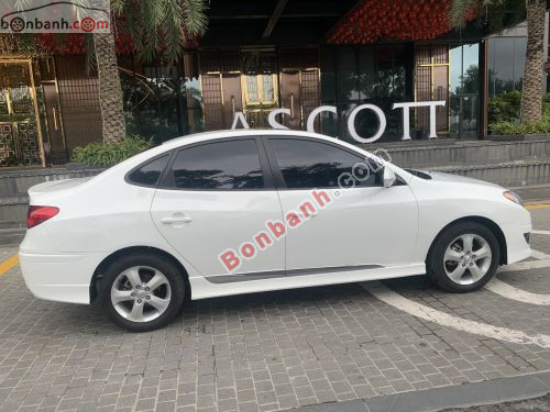 Hyundai Avante 2012 - ảnh 3