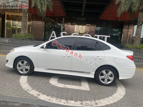 Hyundai Avante 2012 - ảnh 4