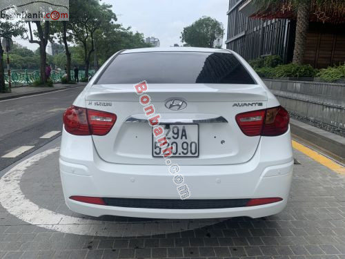 Hyundai Avante 2012 - ảnh 5