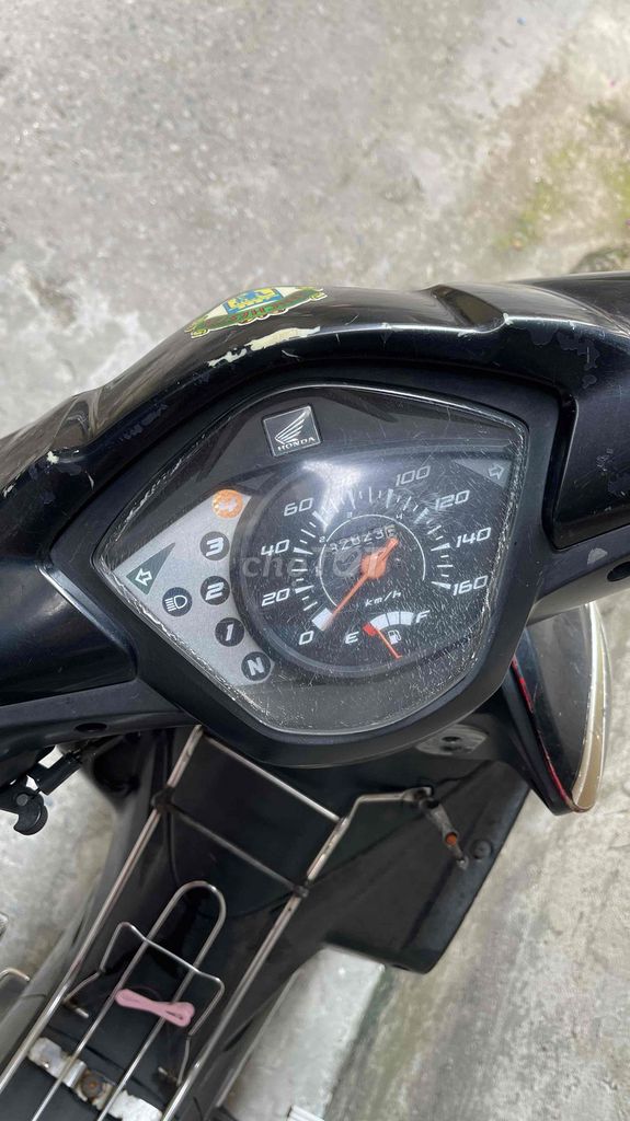 Honda Wave 2011 - ảnh 3