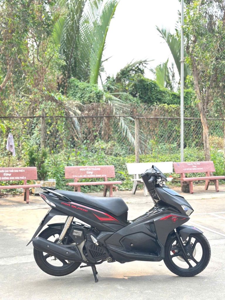 Honda Airblade 2017 - ảnh 4