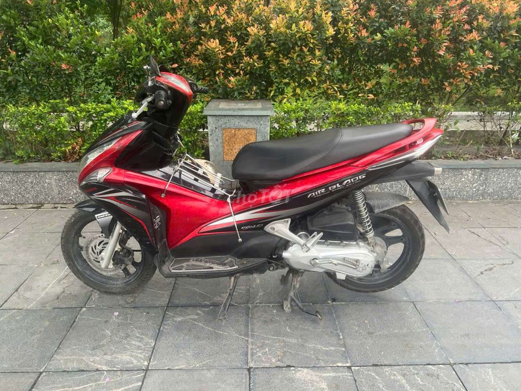 Honda Air Blade 2011 - ảnh 2