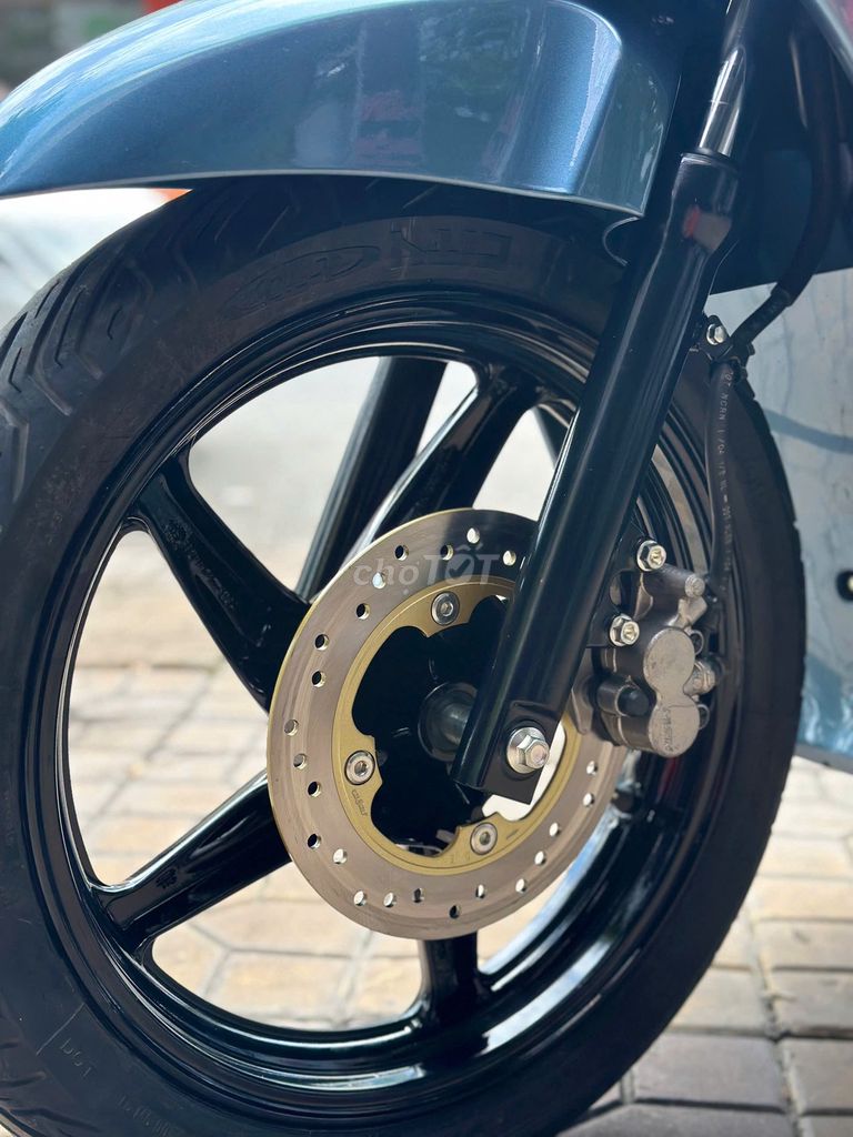 Honda SH 2005 - ảnh 4